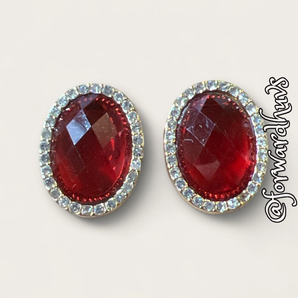 Vintage Clip On Earrings